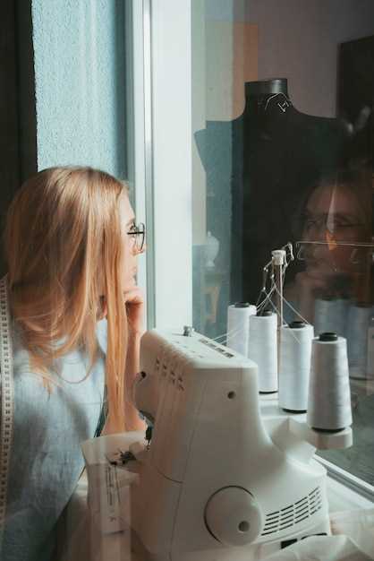 undefinedSponsor</strong>‘></p>
<p>При выборе оборудования для вязальных машин, обратите внимание на наличие производителя или бренда, который может предложить техническую поддержку и комплектующие запчасти. Обычно компания Toyota обеспечивает владельцев оригинальными деталями и гарантией, что значительно повышает надежность эксплуатации модели KS858.</p>
<p>Рекомендуется связаться с официальными дилерами и сервисными центрами для получения консультаций по подбору аксессуаров и расходных материалов. Также стоит рассматривать варианты приобрести дополнительное оборудование или программное обеспечение, совместимое с моделью, у проверенных поставщиков, чтобы избежать несовместимых или некачественных решений.</p>
<p>Если ищете профессионального партнера для покупки или обслуживания модели, обращайтесь к сертифицированным специалистам. Это поможет минимизировать риски возникновения проблем с оборудованием и обеспечит стабильную работу вязальной машины в течение долгого времени.</p>
<h3>Размеры и физические характеристики Toyota KS858</h3>
<p>Рекомендуется устанавливать вязальную машину Toyota KS858 на поверхность, обеспечивающую стабильность и ровность. Благодаря компактным габаритам, размеры модели позволяют легко разместить ее в мастерской или промышленной среде. Общая длина машины составляет 1200 мм, ширина – 580 мм, высота – 900 мм. Такая конфигурация делает транспортировку и монтаж особенно удобным.</p>
<p>Корпус выполнен из прочного металла и имеет вес около 150 кг, что обеспечивает устойчивость во время работы. Технические характеристики включают ширину вязального полотна до 60 см, что расширяет возможности по созданию различных изделий. Рабочая часть оборудована надежными механизмами, выдерживающими интенсивное использование.</p>
<p>Обратная сторона модели оснащена рукоятками и регулируемыми опорами для точной настройки высоты и натяжения материала. Такие особенности позволяют добиться высокой точности и равномерности вязки. Размеры и конструкция тесно связаны с комфортом оператора, минимизируя нагрузку при долгой работе.</p>
<div class=