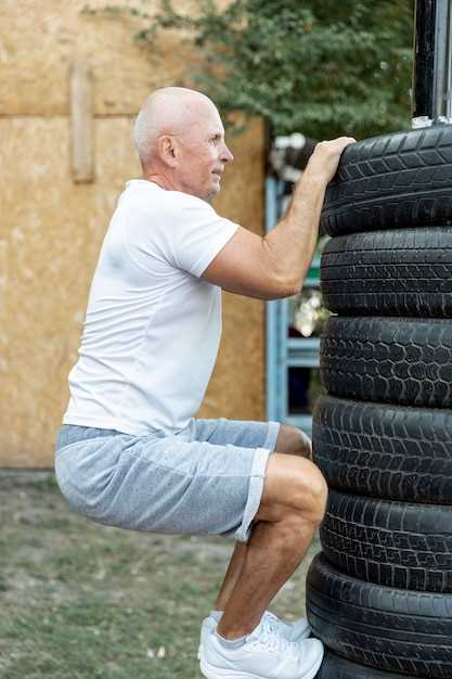 undefinedSponsor</strong>‘></p>
<p>Для правильного качания колес на Хавал Ф7 используйте компрессор с манометром. Это обеспечит точность давления. Рекомендуемое давление для передних колес составляет 2.3 бар, а для задних – 2.1 бар. Регулярно проверяйте давление, особенно перед длительными поездками.</p>
<p>Обратите внимание на состояние шин. Износ протектора влияет на сцепление с дорогой. Если глубина протектора меньше 1.6 мм, замените шины. Также следите за равномерностью износа – это может указывать на неправильное давление или проблемы с подвеской.</p>
<p>При качании колес учитывайте температуру. Давление в шинах увеличивается при нагреве, поэтому проверяйте его на холодных шинах. Если вы накачиваете шины после поездки, учитывайте, что давление может быть выше нормы.</p>
<p>Не забывайте о балансировке колес. Небалансированные колеса могут привести к вибрации и преждевременному износу. Проводите балансировку при каждой замене шин или если заметили вибрацию во время движения.</p>
<p>Следите за датчиками давления в шинах, если они установлены. Они помогут избежать проблем с давлением и обеспечат безопасность на дороге.</p>
<table>
<tr>
<th>Параметр</th>
<th>Передние колеса</th>
<th>Задние колеса</th>
</tr>
<tr>
<td>Рекомендуемое давление</td>
<td>2.3 бар</td>
<td>2.1 бар</td>
</tr>
<tr>
<td>Минимальная глубина протектора</td>
<td>1.6 мм</td>
<td>1.6 мм</td>
</tr>
</table>
<p>Следуя этим рекомендациям, вы обеспечите безопасность и комфорт при вождении вашего Хавал Ф7.</p>
<h3>Определение оптимального давления в шинах Haval F7</h3>
<p><img src=