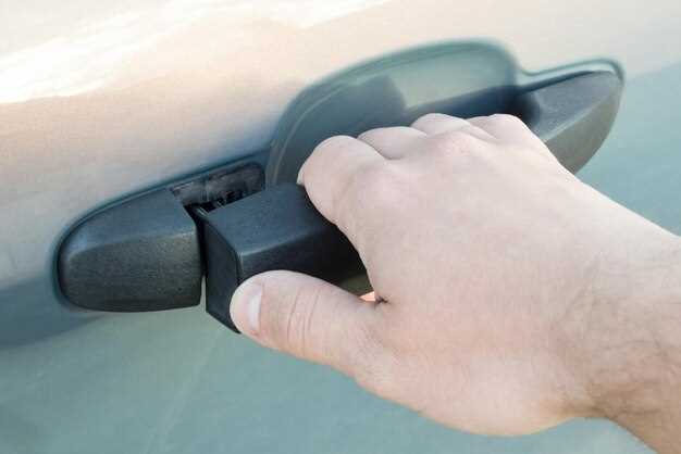 Разборка внутреннего механизма дверной ручки