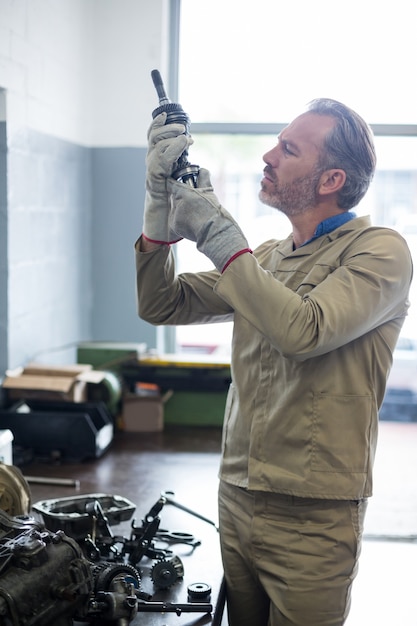 На что обратить внимание при выборе оригинальной или аналога