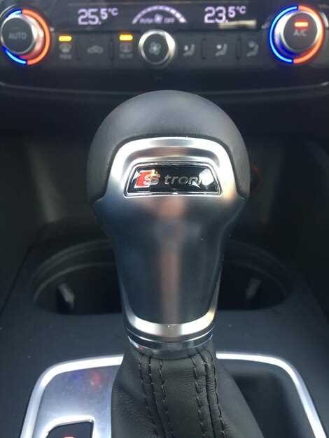 Индикатор системы стабилизации